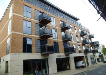 ConvenientaffordableinSurbitonpng