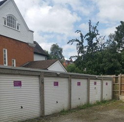 land-garage-court-SW19